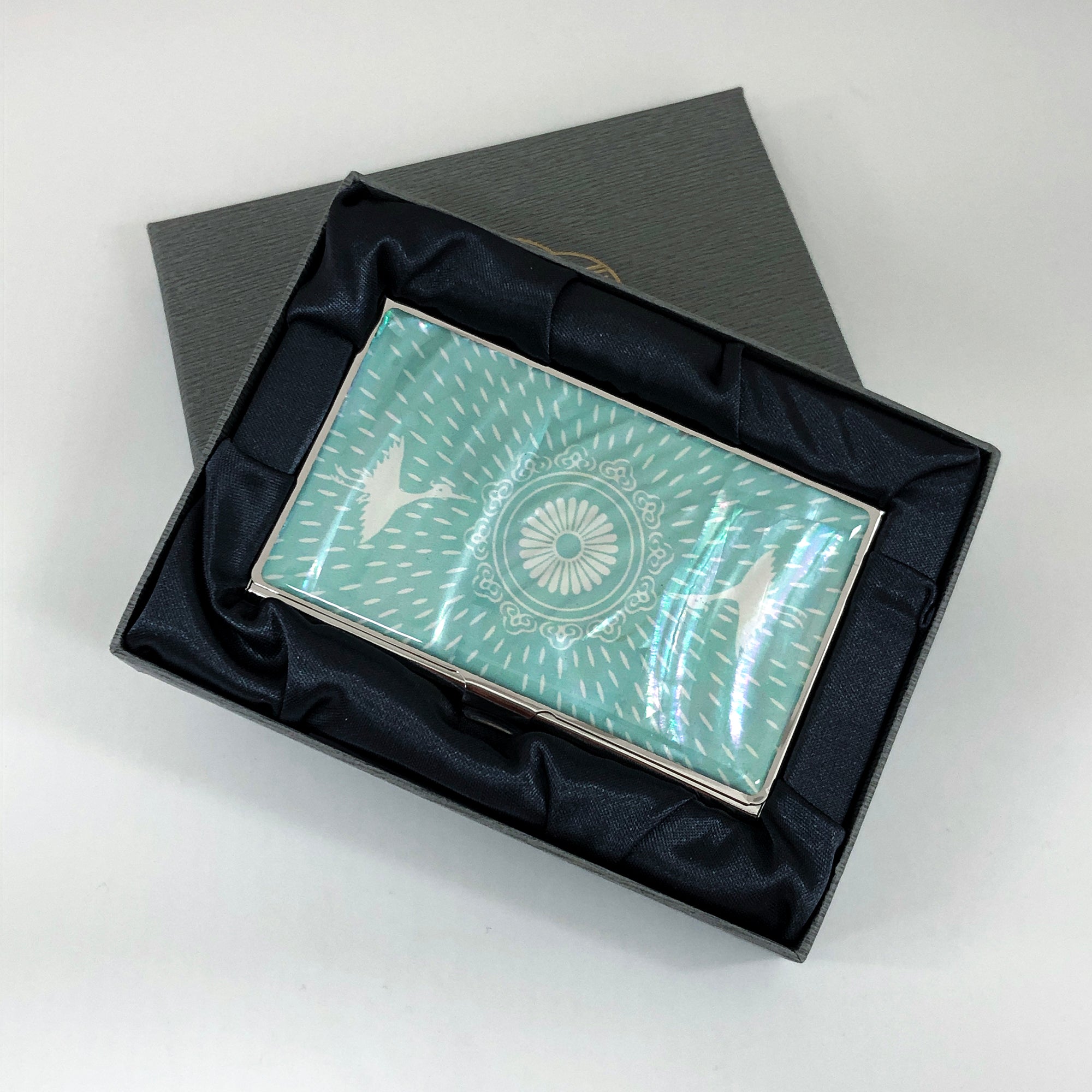 Cloud Crane Card Case - Nacreh