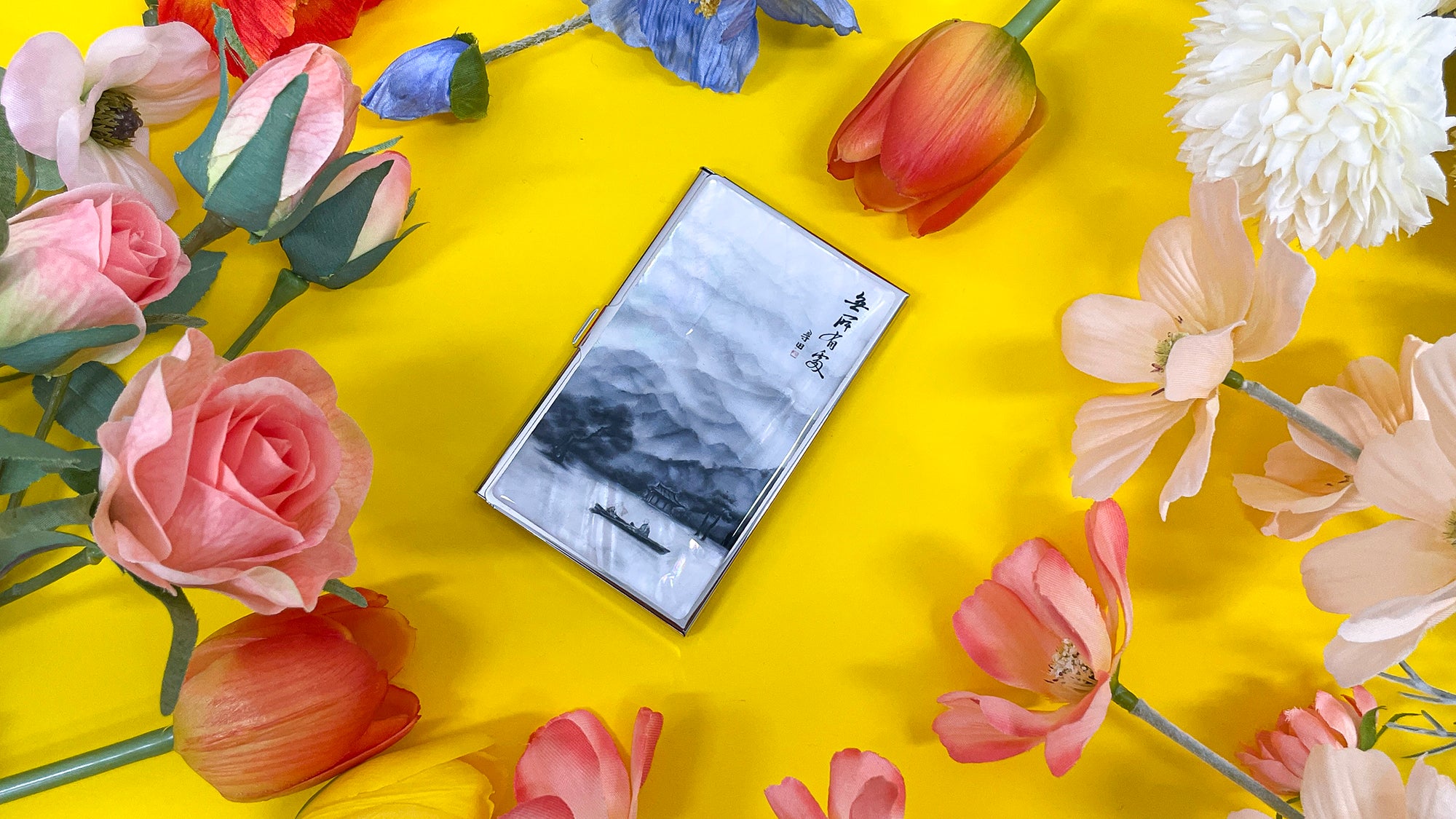 Lonely Card Case - Nacreh